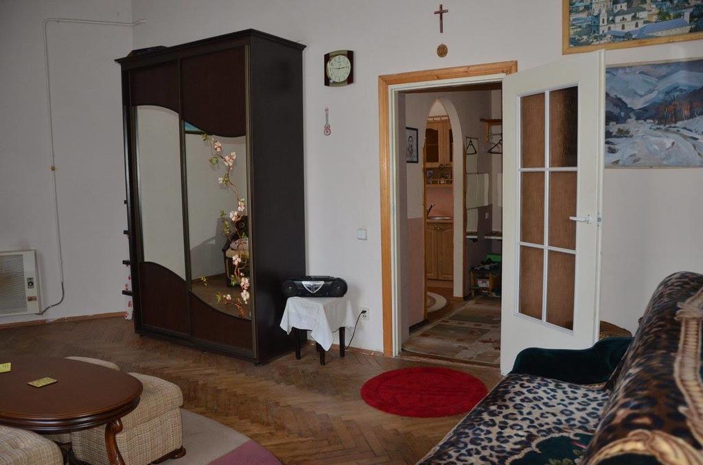 Mieszkanie Na Szpitalnej Lviv Exterior foto